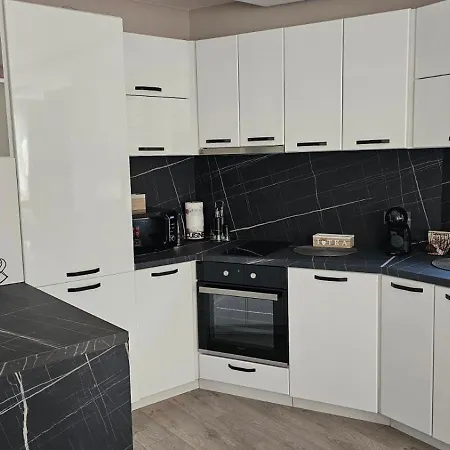 Lian Vip Apartment *